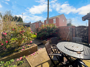 Photo 16- click for photo gallery